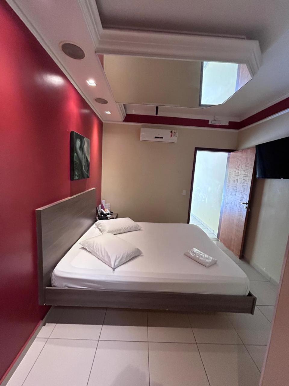 Alpha Motel Amparo  Exterior foto